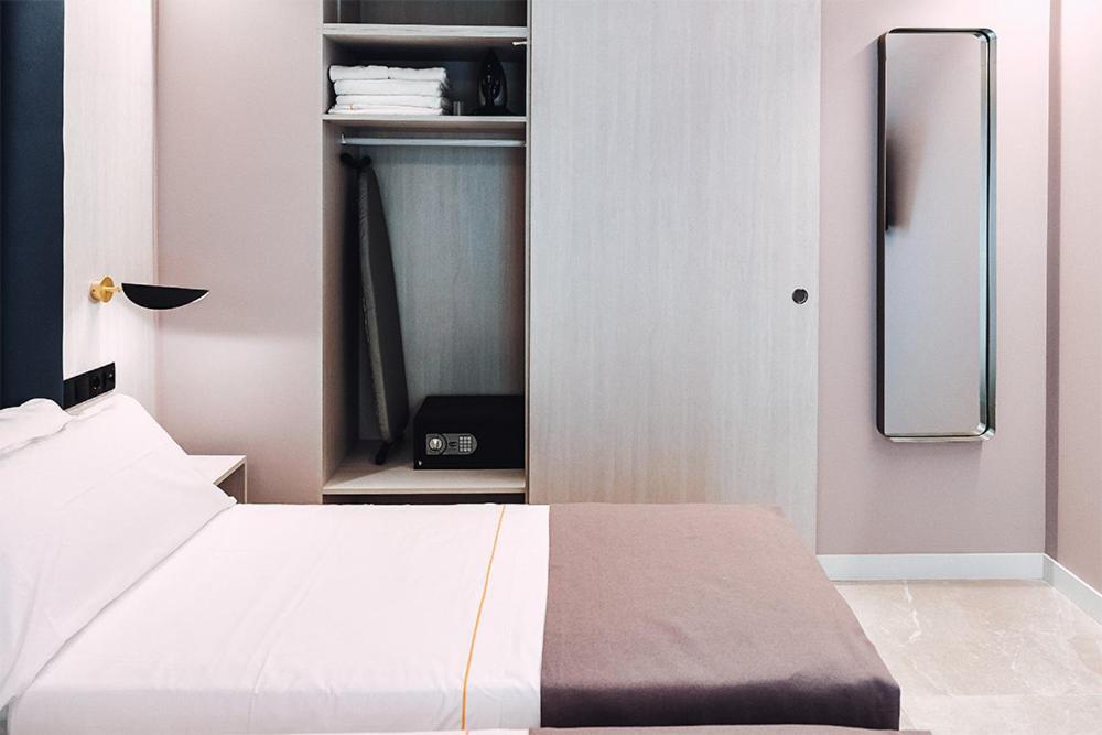 Estrella De Mar - Boutique Aparthotel Бенидорм Экстерьер фото